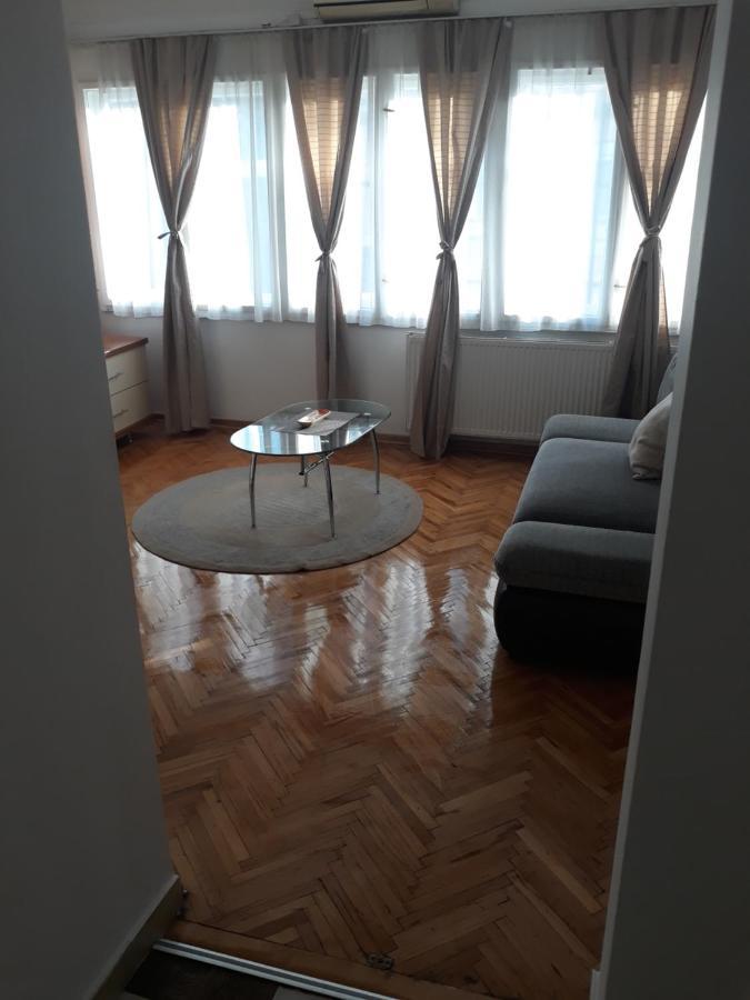 Mario Sunce Apartmani Ni Buitenkant foto