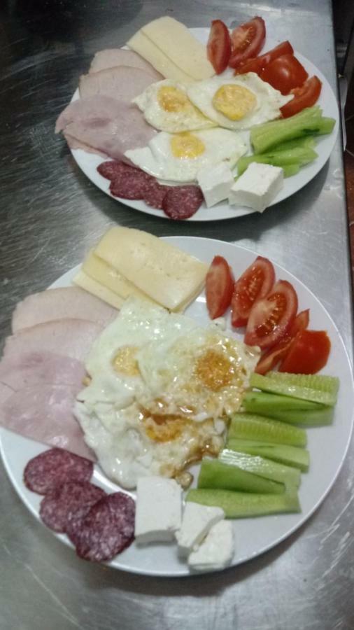 Mario Sunce Apartmani Ni Buitenkant foto